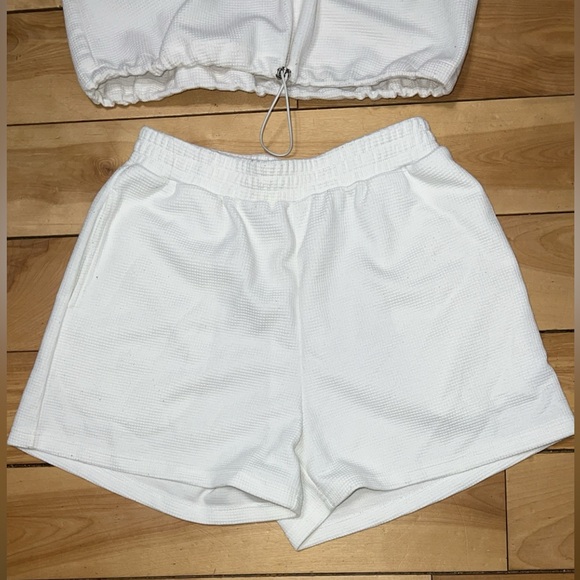 Anrabess white two piece set - Picture 4 of 10